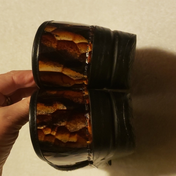 Dansko Patent Leather Reptile Pattern Clogs, US size 5.5-6, EU 36, Copper Brown - Picture 9 of 9